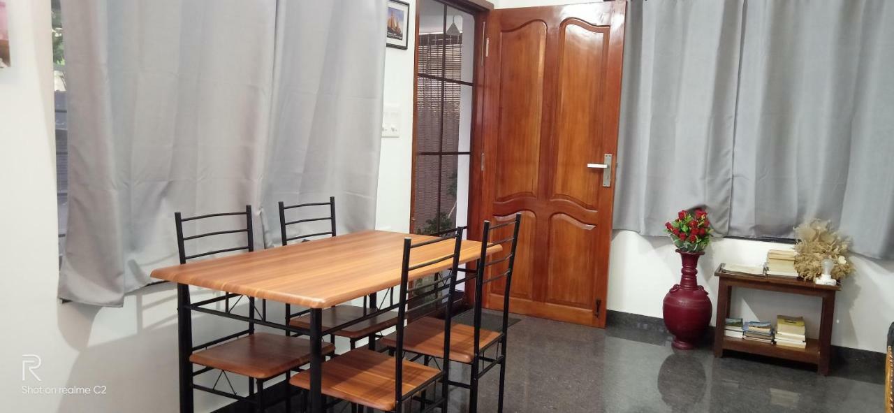 Bethel Residency Hotel Kochi Exterior foto